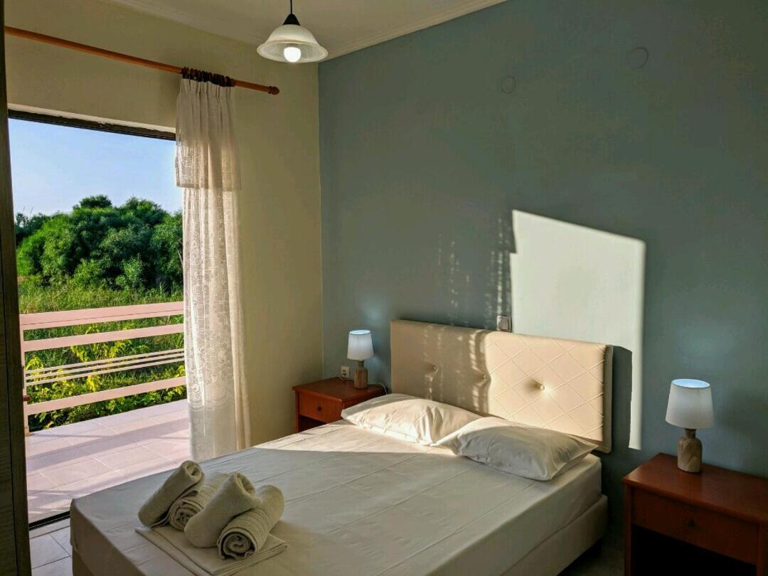 Eleni Studios & Apartments 알리케스 외부 사진