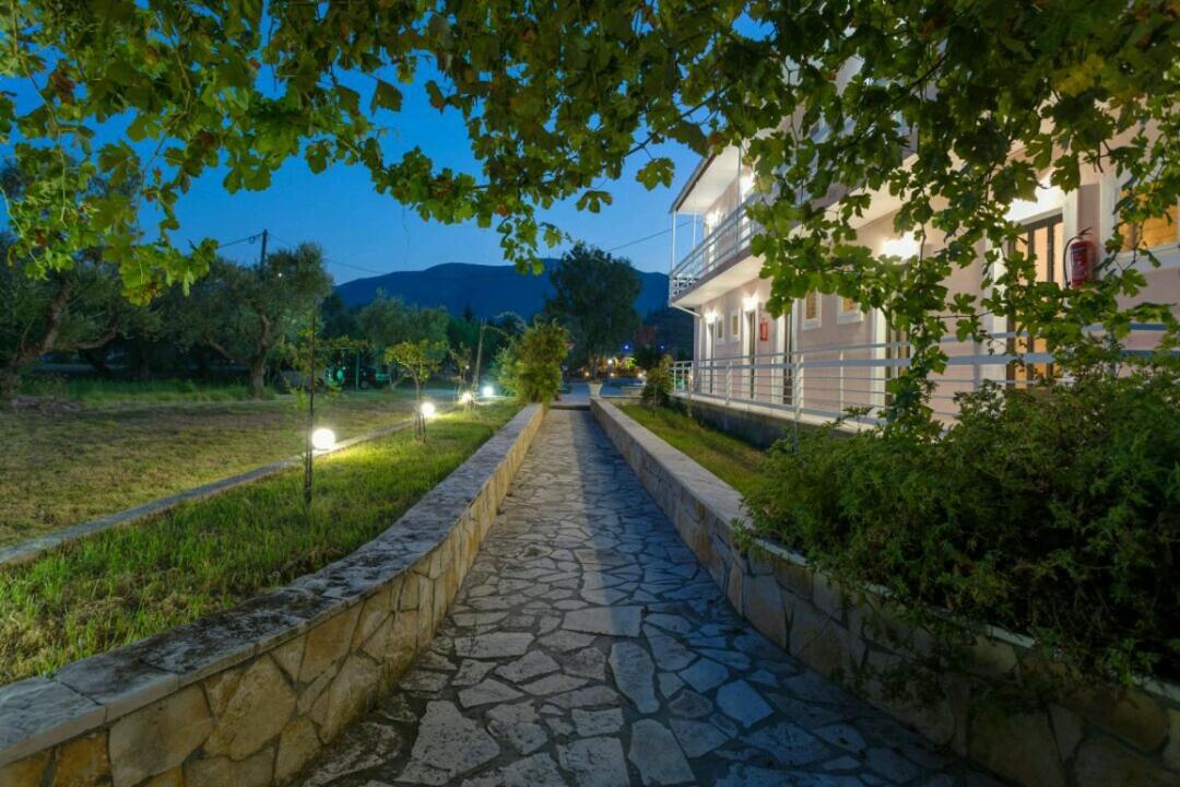 Eleni Studios & Apartments 알리케스 외부 사진